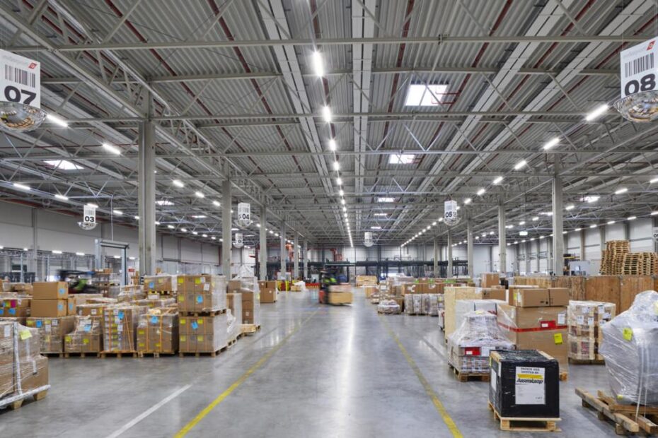 Modern Guangzhou logistics warehouse handling international cargo, storage, consolidation and shipment preparation